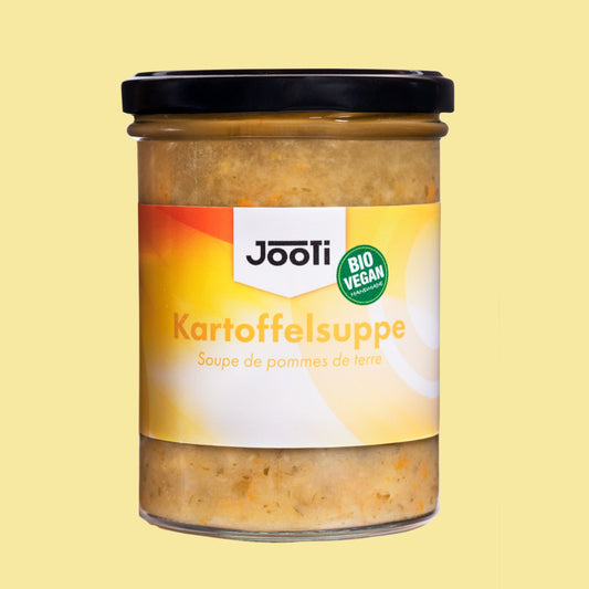 Bio-Kartoffelsuppe: Herzhaftes Wurzelgemüse trifft feine Kräuter